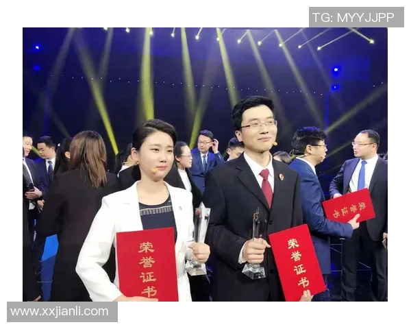 尤雄与王文忠的对决:智慧与策略的较量在历史舞台上再现 尤雄与王文忠的对决:智慧与策略的较量在历史舞台上再现