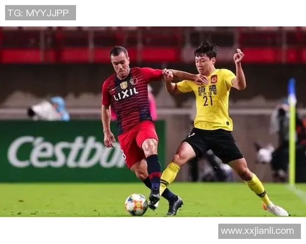 松本山雅迎战长崎海勇争胜利双方球队全力以赴展现实力 松本山雅迎战长崎海勇争胜利双方球队全力以赴展现实力