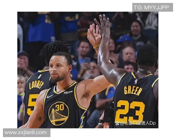 湖人勇士激战即将开启12月19日直播全程精彩不容错过