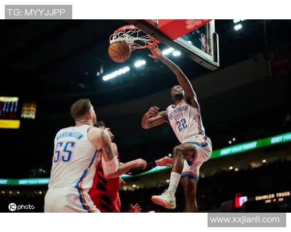 雷霆与爵士精彩对决回顾26号比赛录像分析与精彩瞬间分享