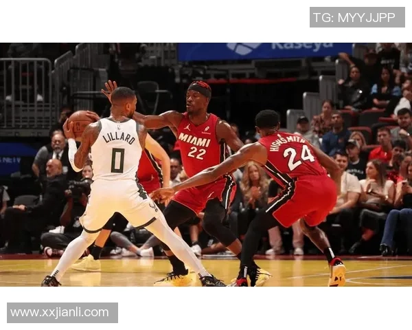 雷霆与火箭激战1226精彩回顾分析球员表现与战术布局