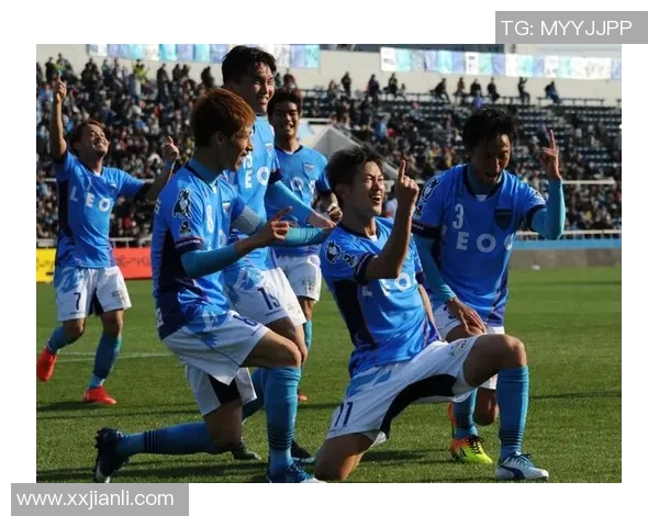 东京绿队迎战横滨F队全力争胜的精彩对决即将上演 东京绿队迎战横滨F队全力争胜的精彩对决即将上演