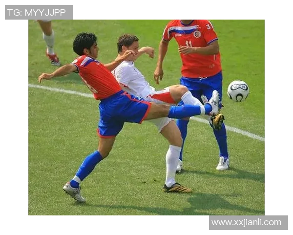 日本与波兰足球比赛现场直播全程回顾与精彩瞬间分析