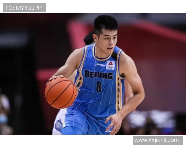 深圳篮球队以68分领跑杯赛积分榜展现强劲实力和团队合作精神 深圳篮球队以68分领跑杯赛积分榜展现强劲实力和团队合作精神